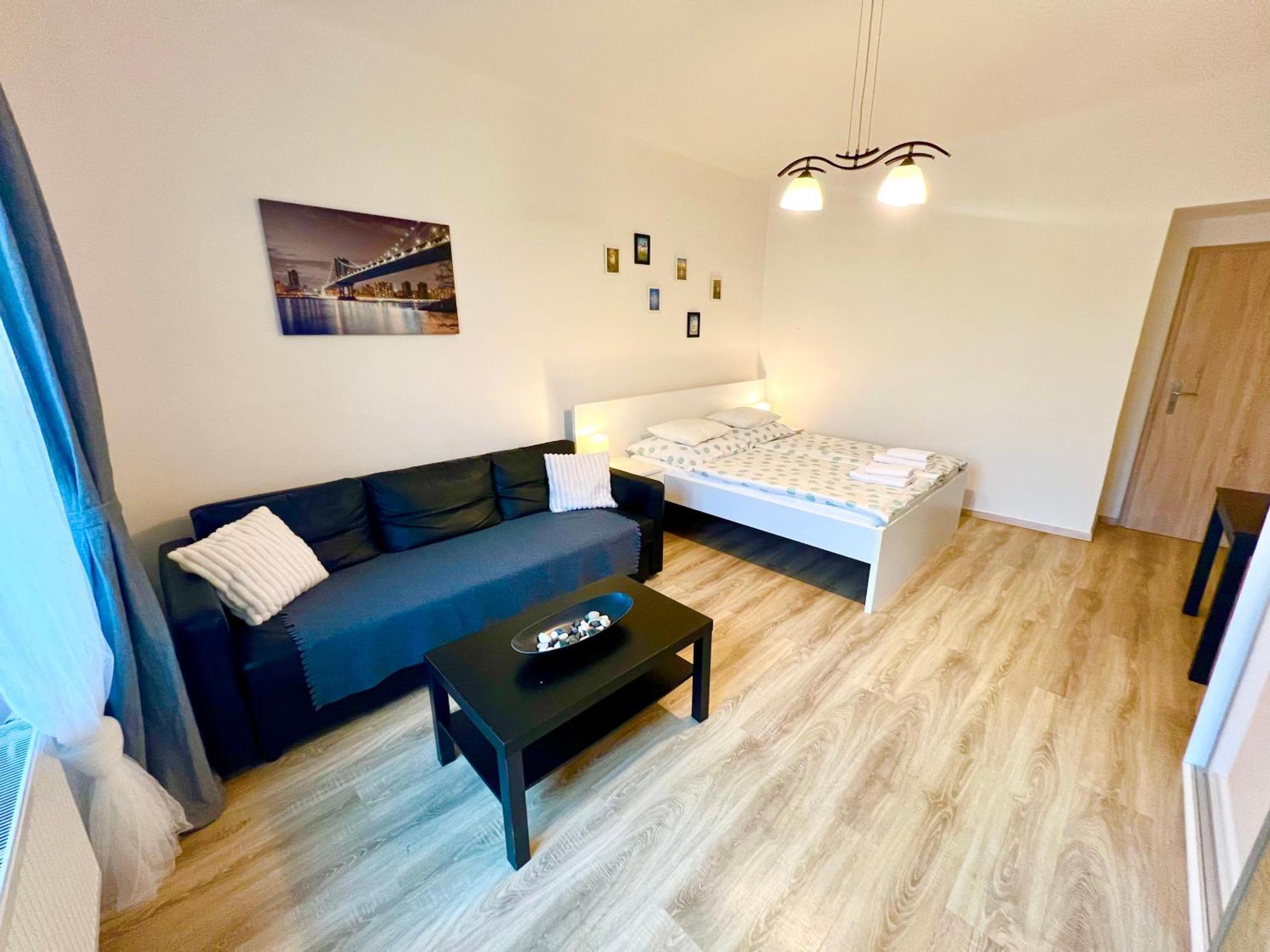 Central Accommodation Angel Prag Exteriör bild